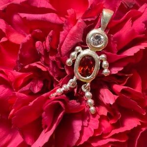 Sterling silver pendant ✨